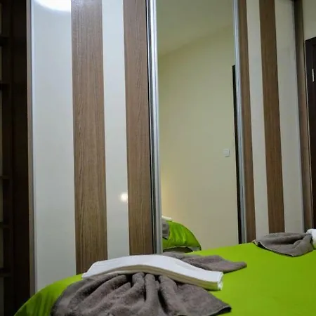 Daire Vip Apartament Galina 3 *